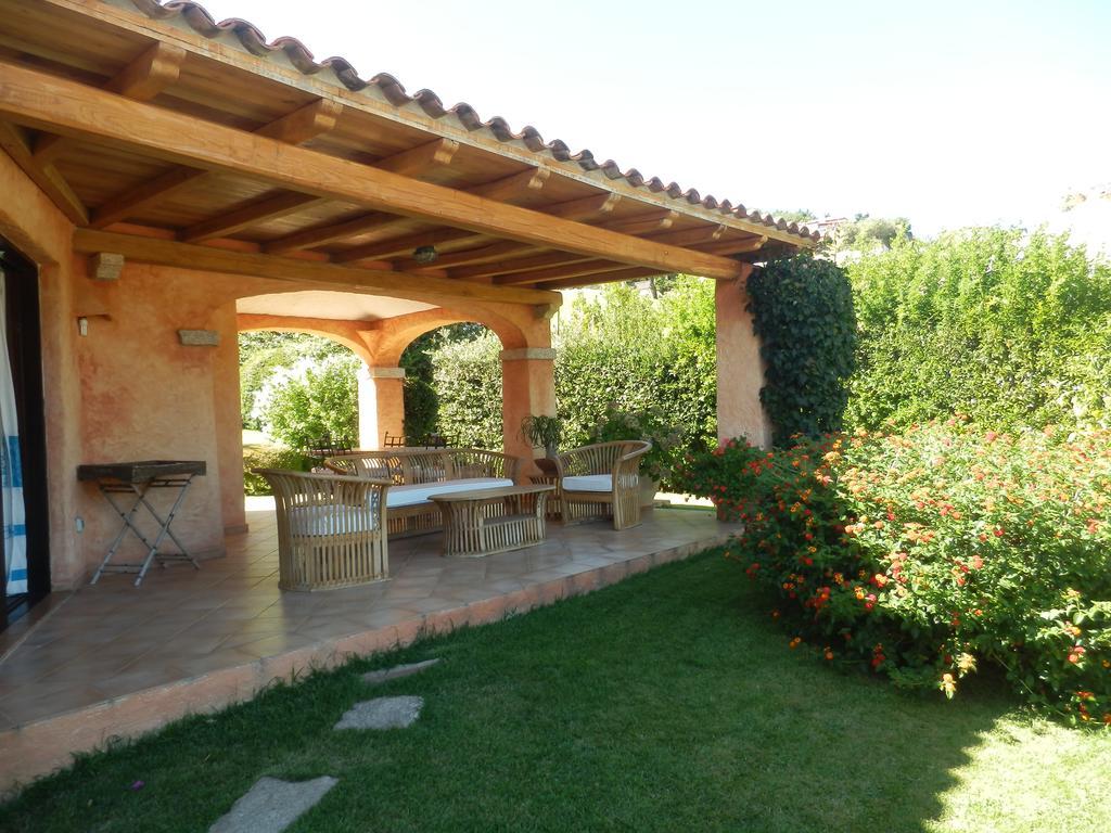 Villa Il Melograno Cannigione Exterior foto