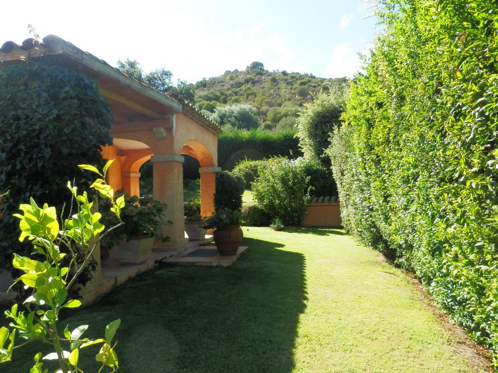 Villa Il Melograno Cannigione Exterior foto