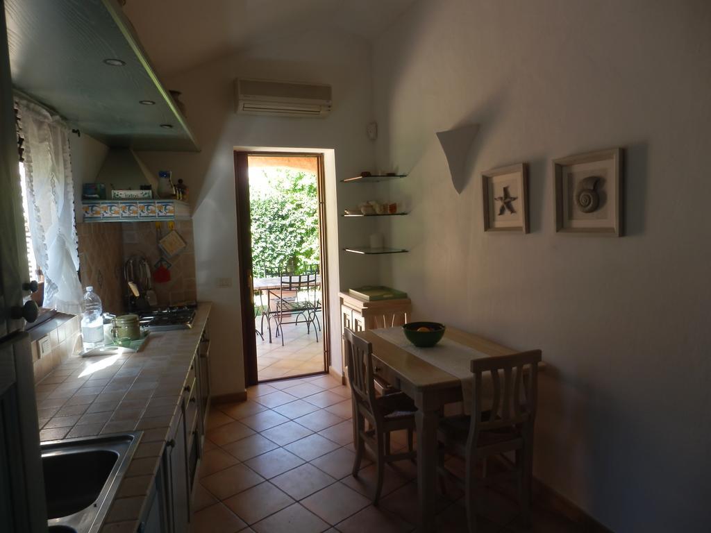 Villa Il Melograno Cannigione Exterior foto